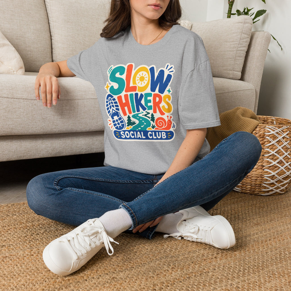 Slow Hikers Social Club - T-Shirt