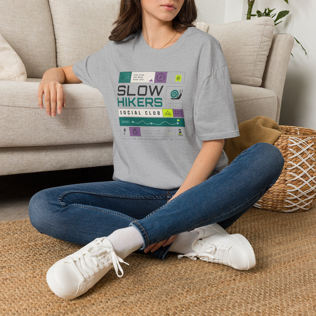 Slow Hikers Social Club - T-Shirt