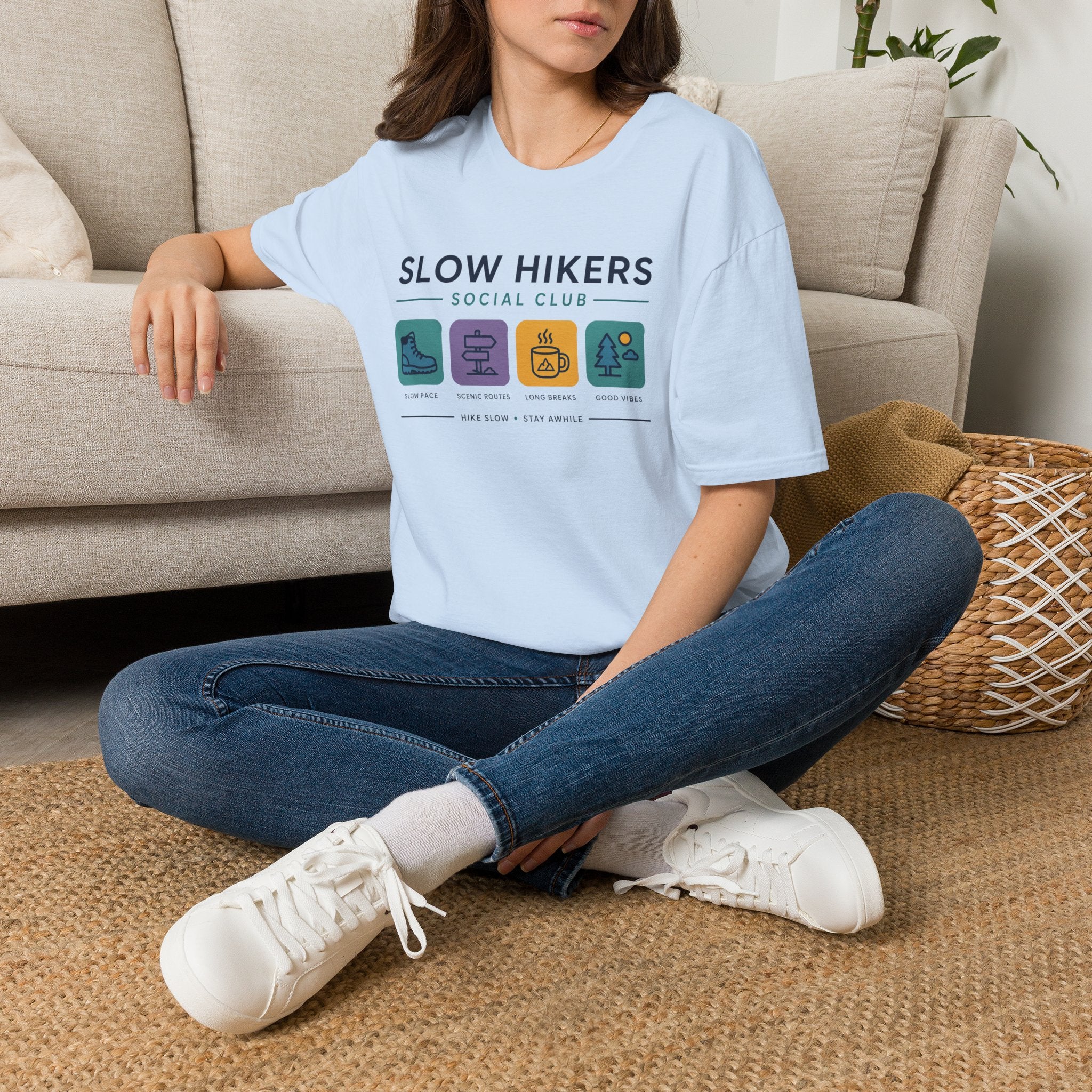 Slow Hikers Social Club - T-Shirt