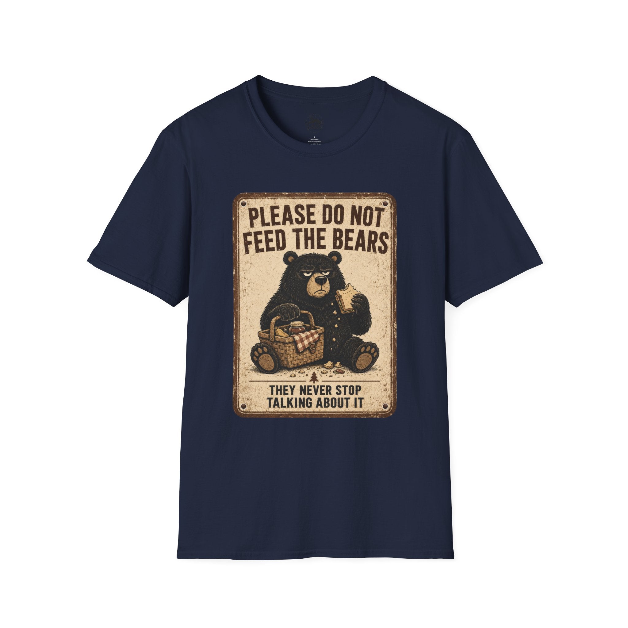 Please Don't Feed the Bears - T-Shirt