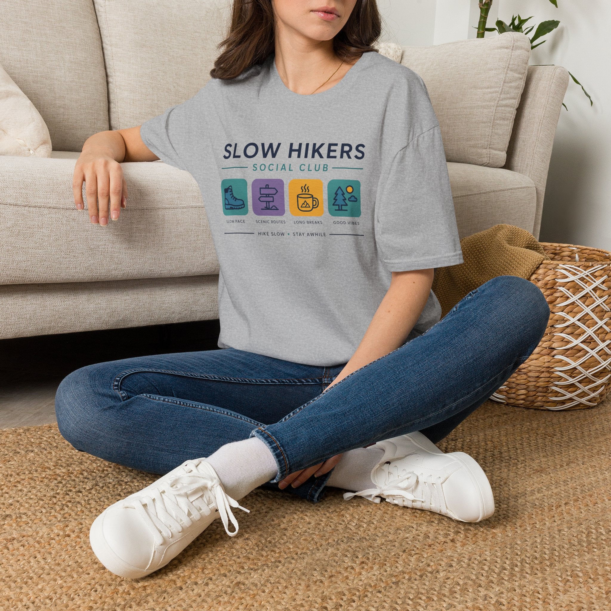 Slow Hikers Social Club - T-Shirt