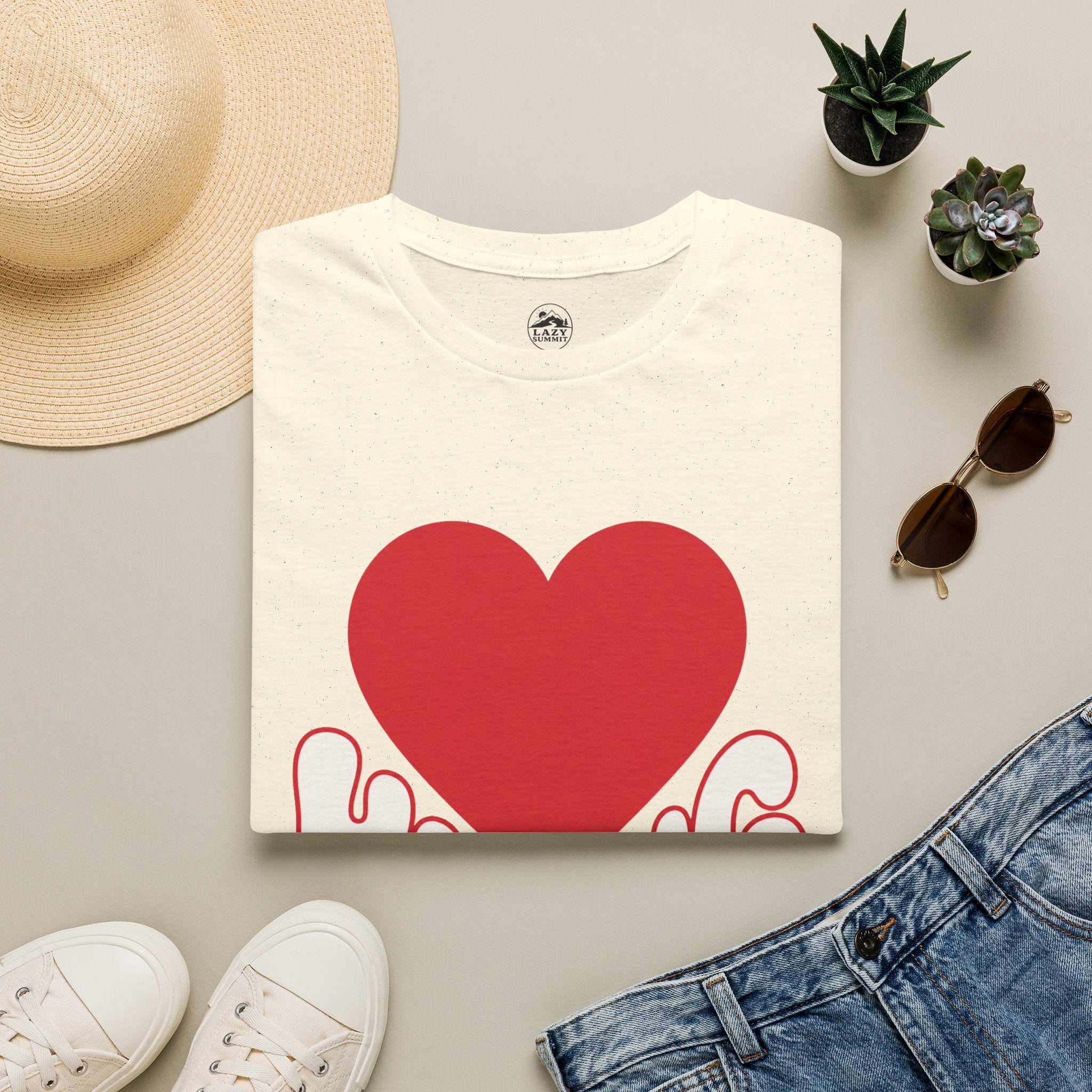 Love Hiking - T-Shirt