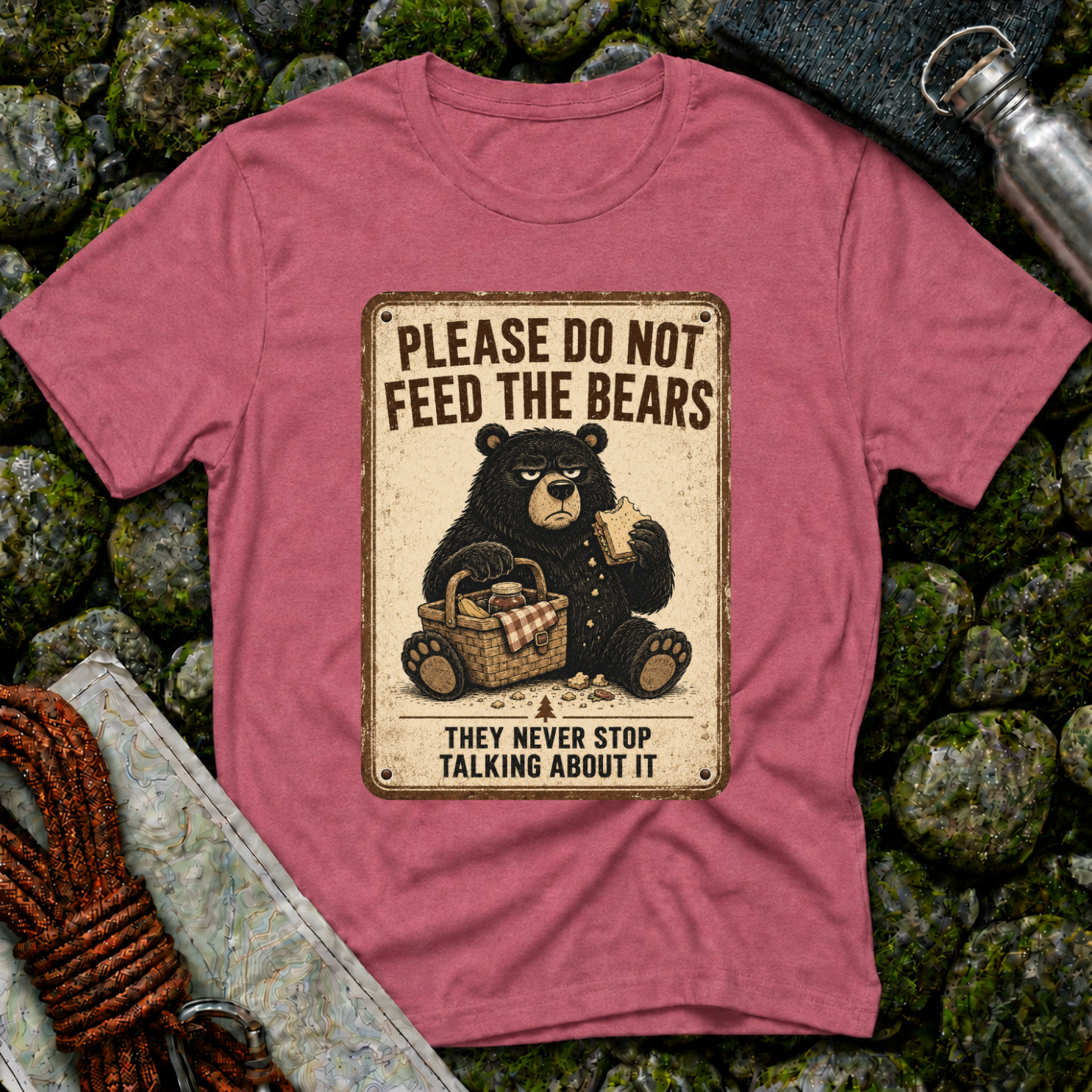 Please Don't Feed the Bears - T-Shirt