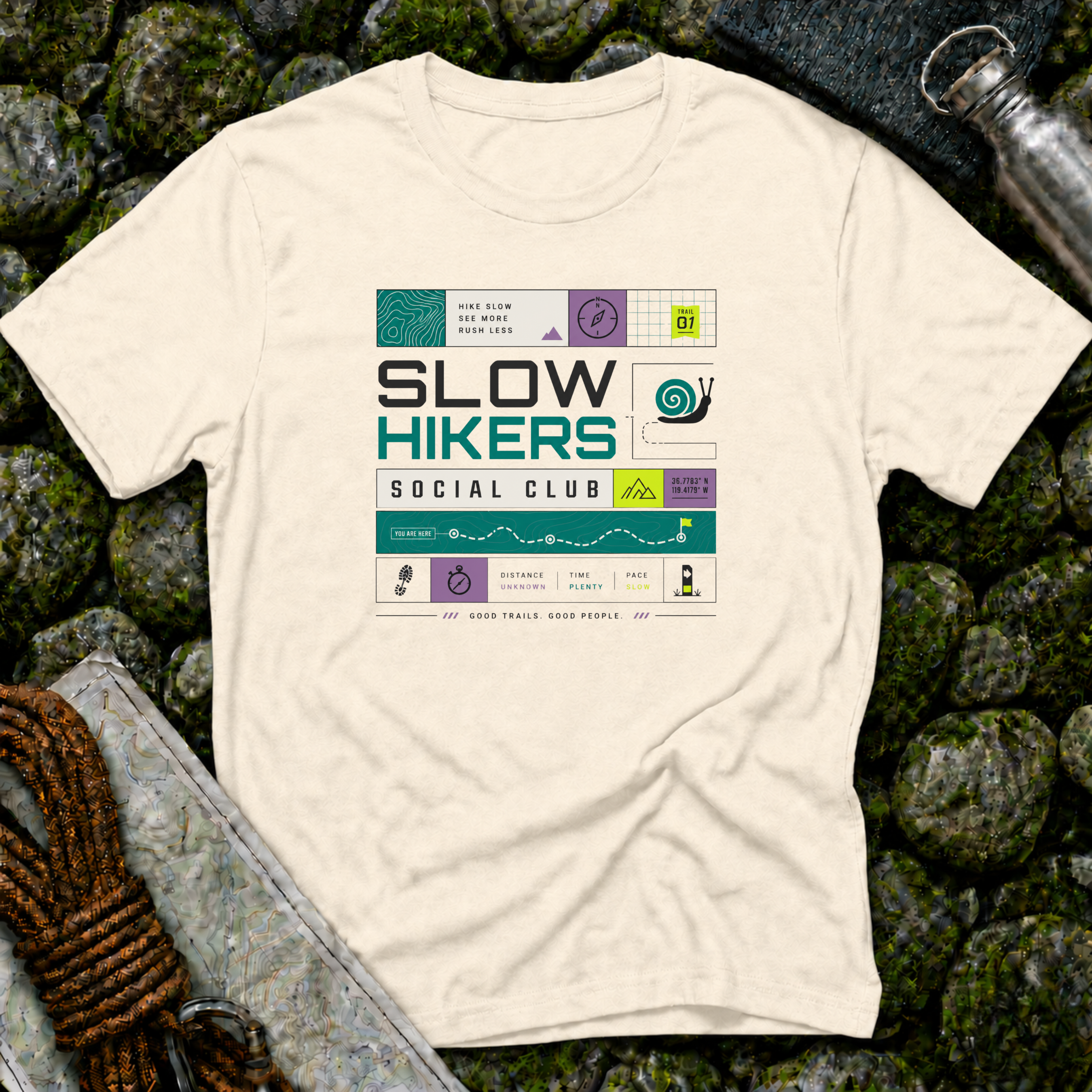 Slow Hikers Social Club - T-Shirt