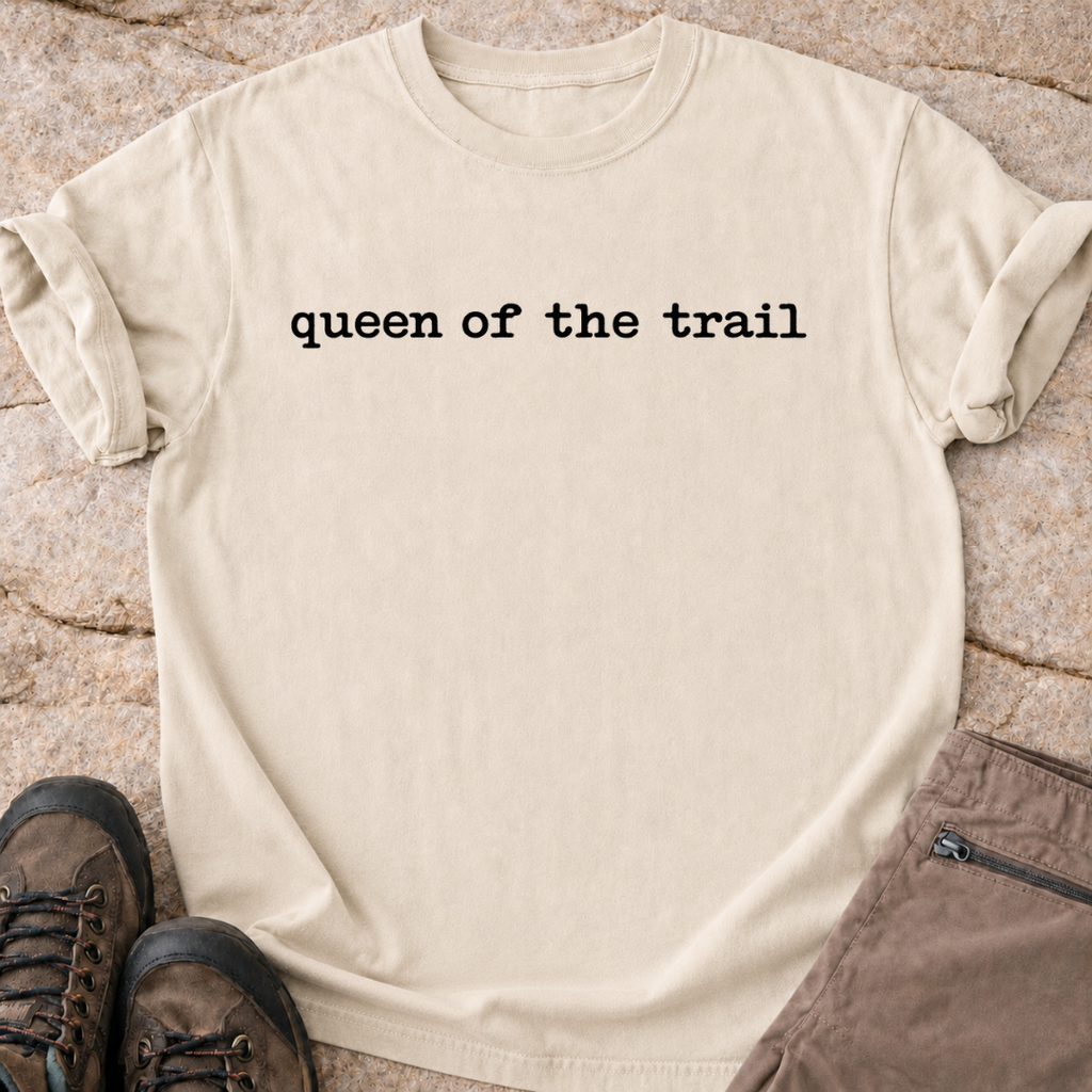 Queen of the Trail - T-Shirt
