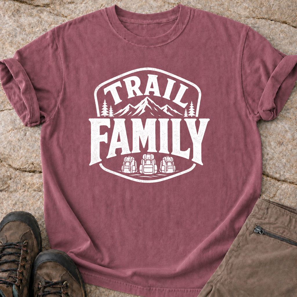 Trail Family - T-Shirt