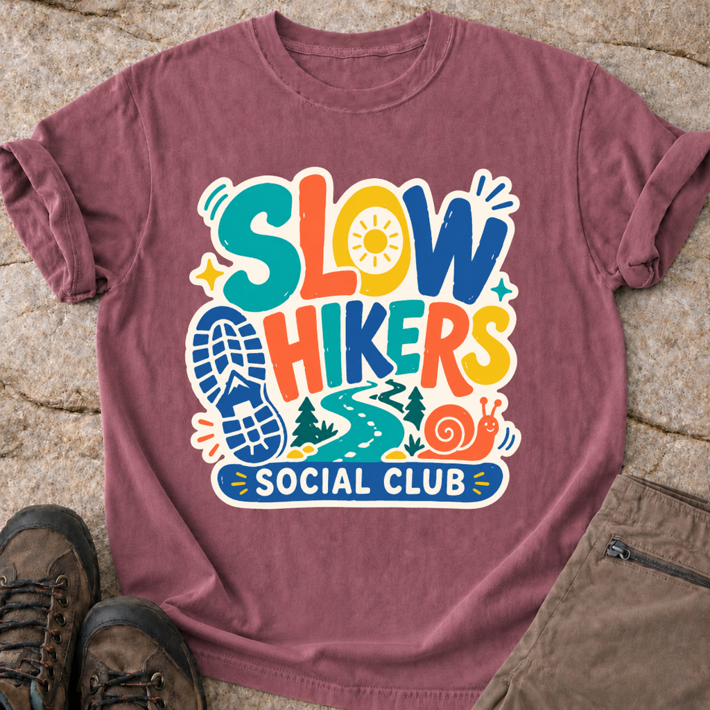 Slow Hikers Social Club - T-Shirt