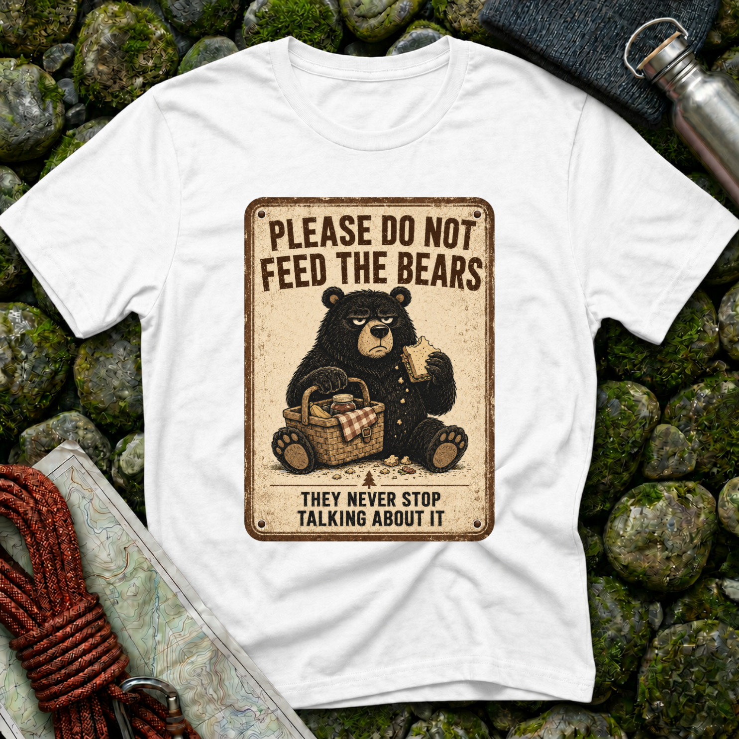 Please Don't Feed the Bears - T-Shirt